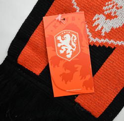 HOLLAND SCARF