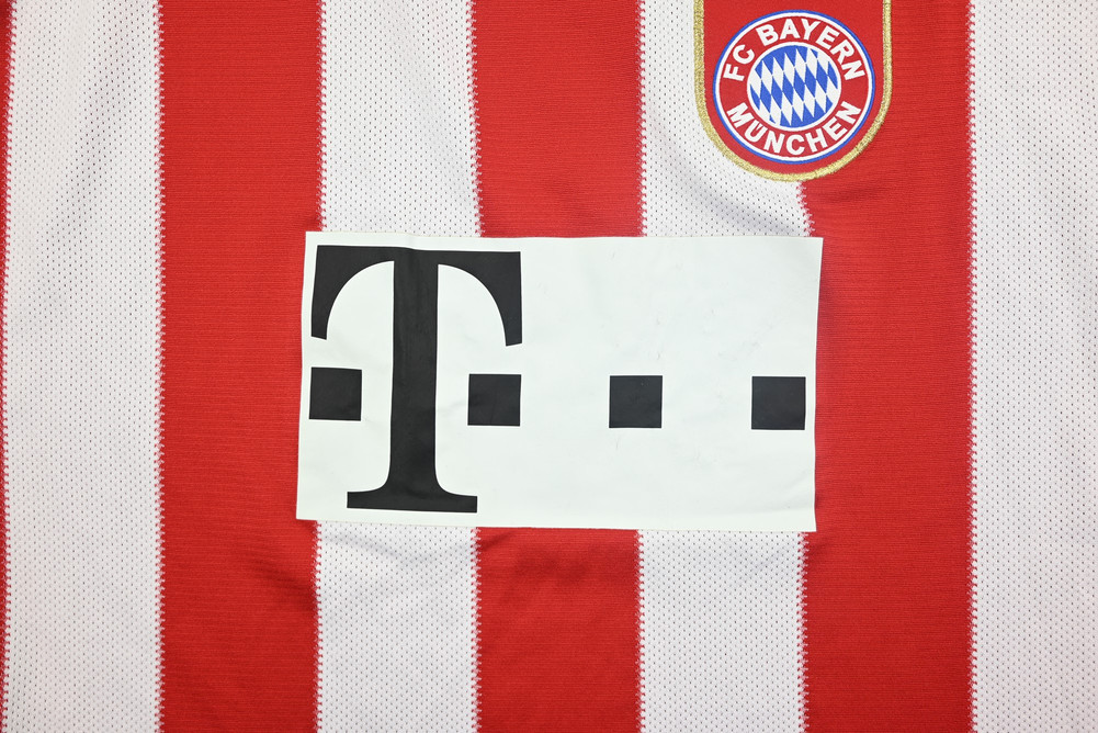2010-11 BAYERN MUNCHEN *ROBBEN* KOSZULKA XL