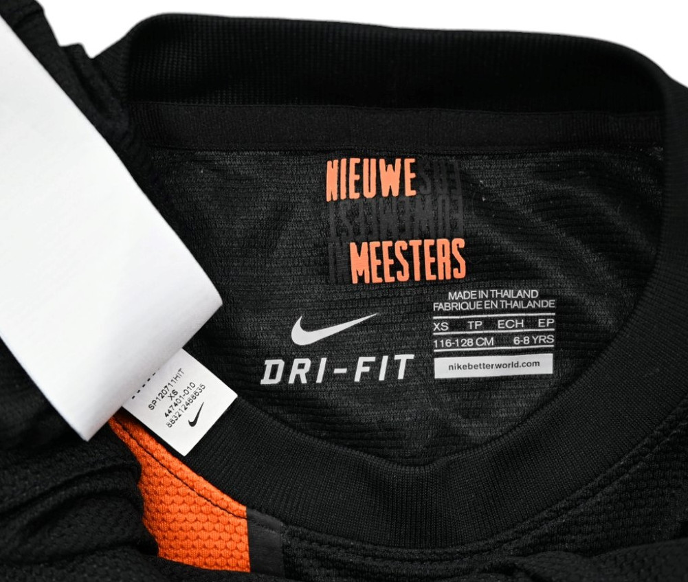 2012-13 NETHERLANDS SHIRT XS. BOYS