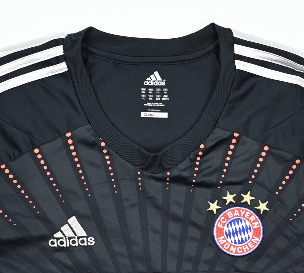 2012-13 BAYERN MUNCHEN *SCHWEINSTEIGER* SHIRT XXL