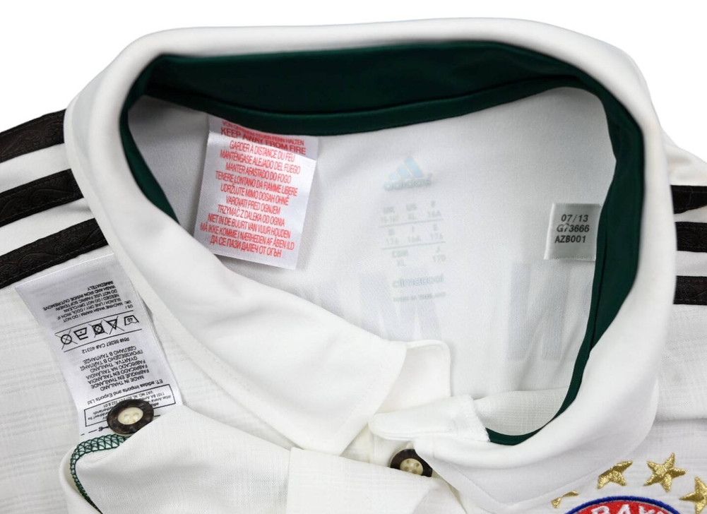 2013-14 BAYERN MUNCHEN KOSZULKA XL. BOYS