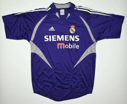 2004-05 REAL MADRID SHIRT M