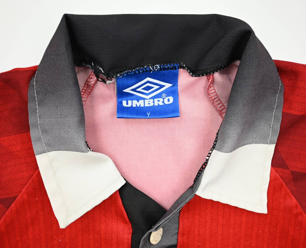 1996-98 MANCHESTER UNITED SHIRT XL. BOYS