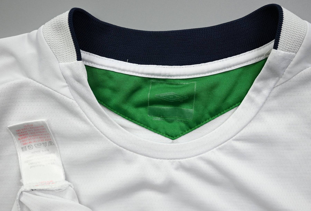 2004-05 NORTHERN IRELAND SHIRT L