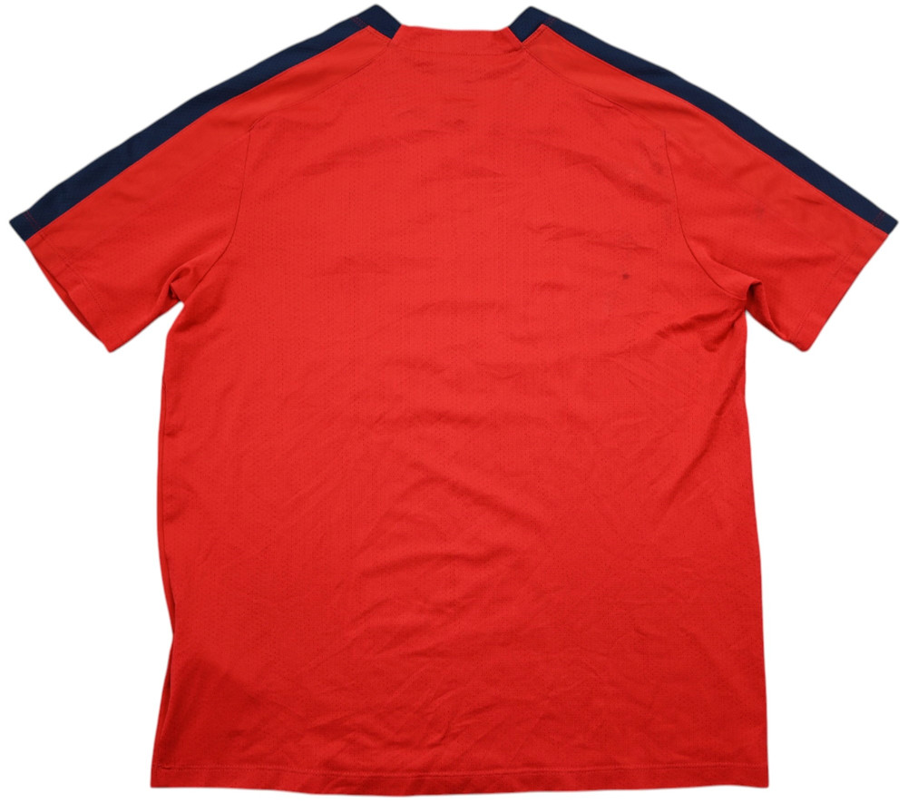 2016-17 PARIS SAINT-GERMAIN SHIRT XL. BOYS