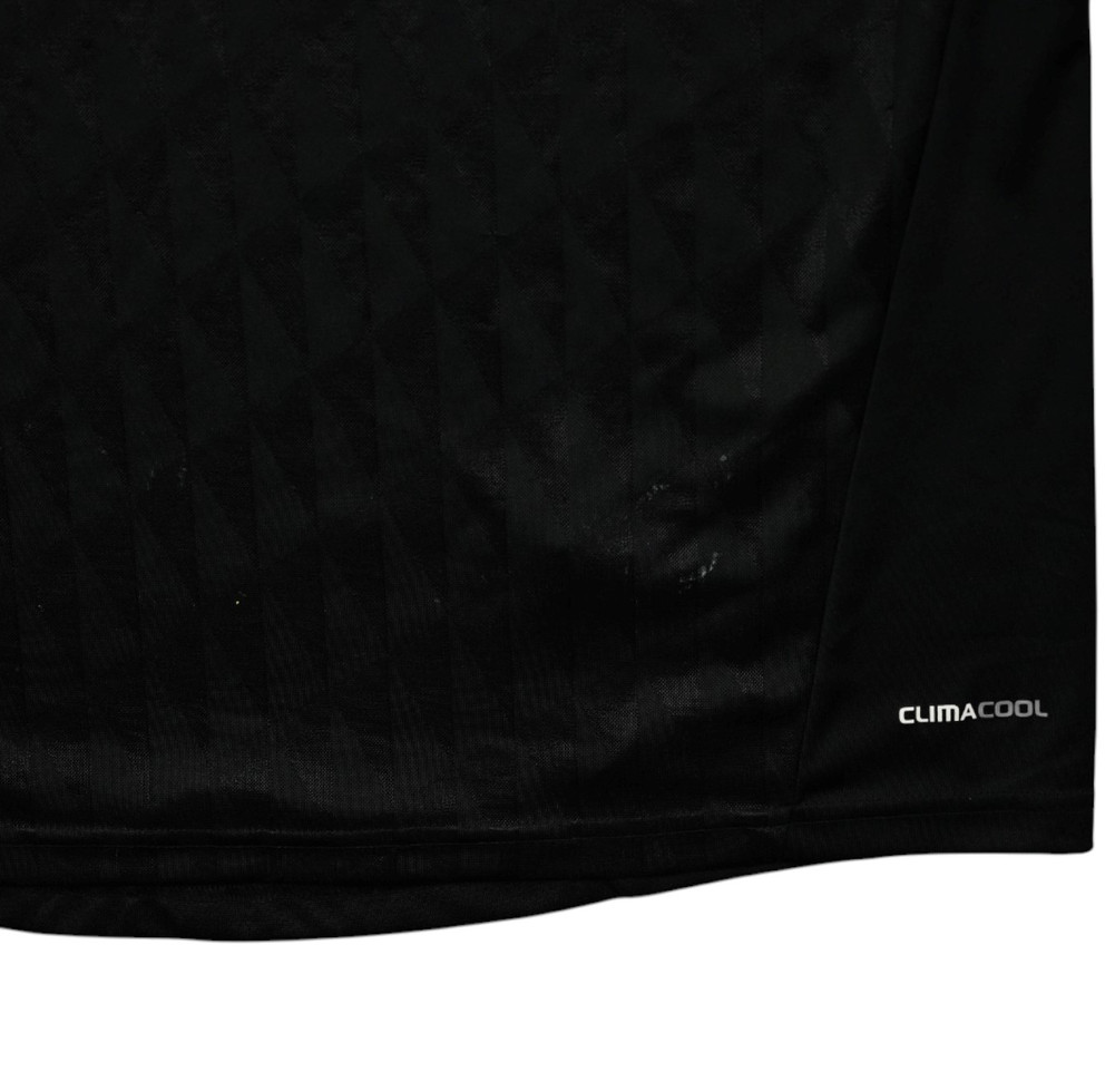 2010-11 LIVERPOOL KOSZULKA S