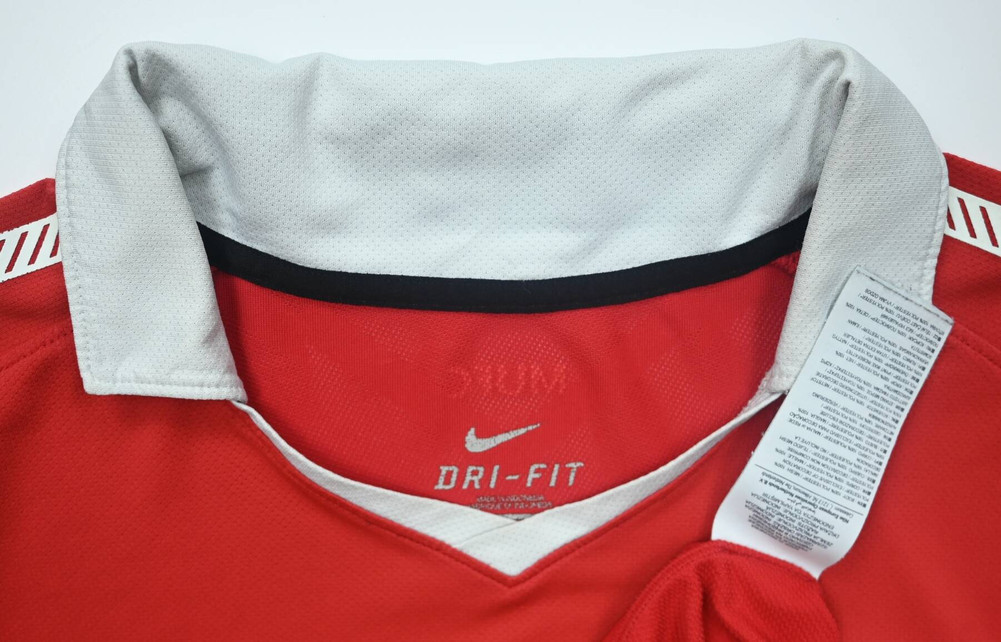 2010-11 MANCHESTER UNITED *GIGGS* SHIRT XXL