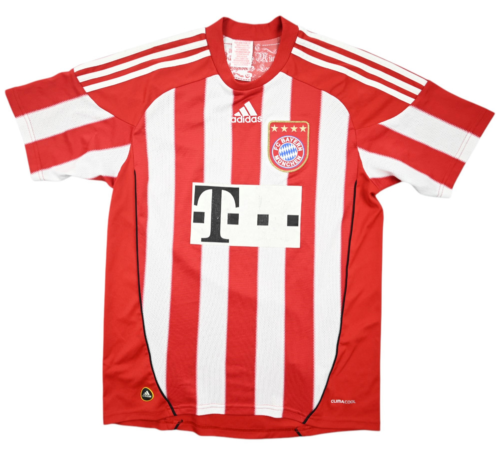 2010-11 BAYERN MUNCHEN SHIRT XL. BOYS