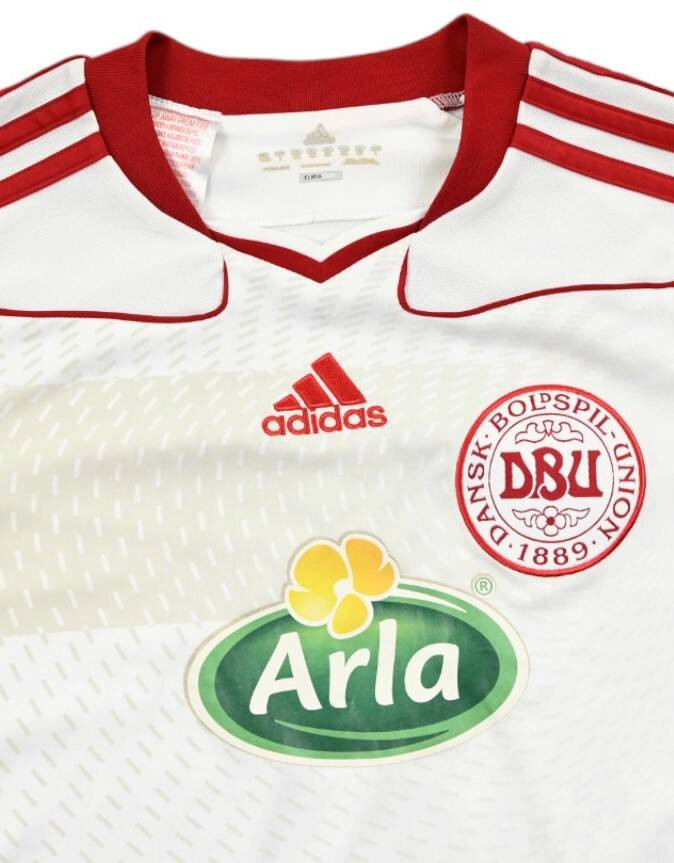 2011-12 DENMARK SHIRT L. BOYS