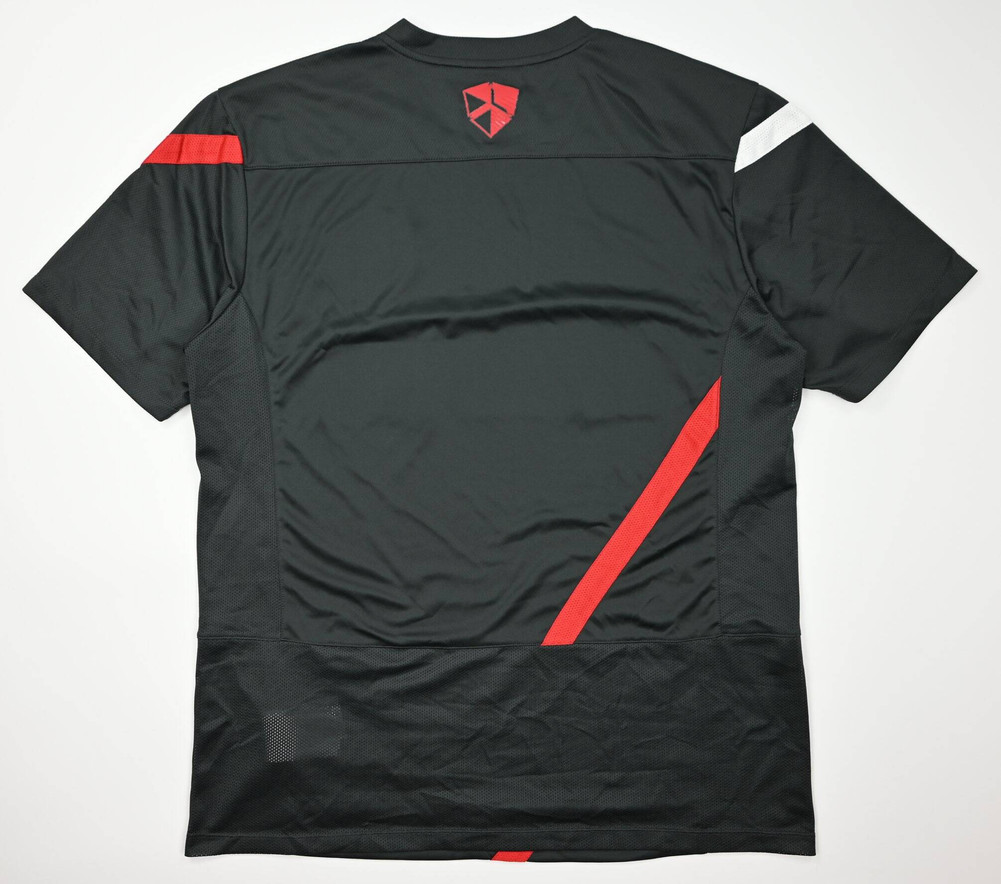 MANCHESTER UNITED SHIRT L