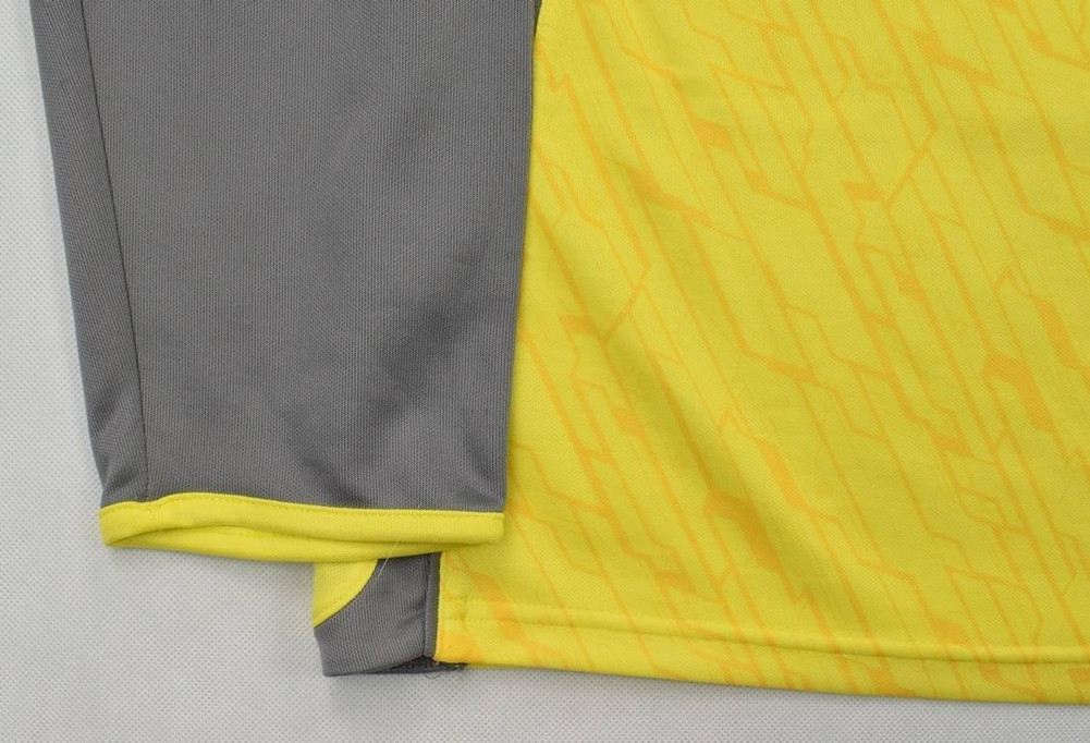 2009-10 VFB STUTTGART LONGSLEEVE SHIRT XXL