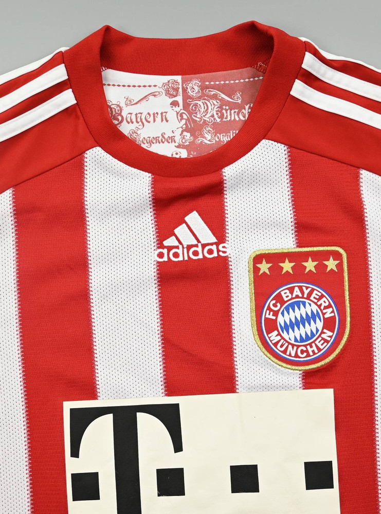2010-11 BAYERN MUNCHEN SHIRT XL. BOYS