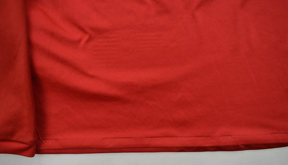 2016-17 MANCHESTER UNITED *BAILLY* SHIRT L. BOYS