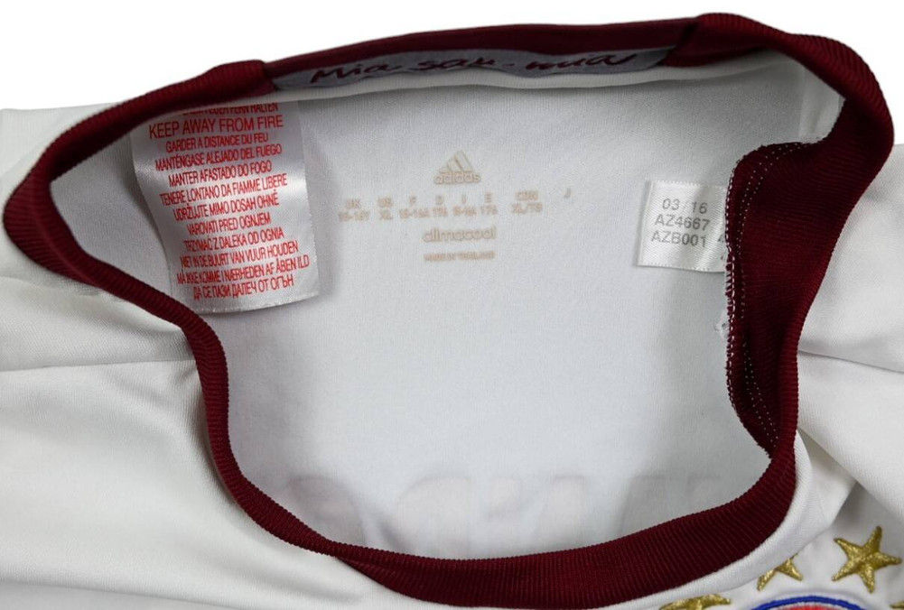 2016-17 BAYERN MUNCHEN *LEWANDOWSKI* SHIRT XL. BOYS