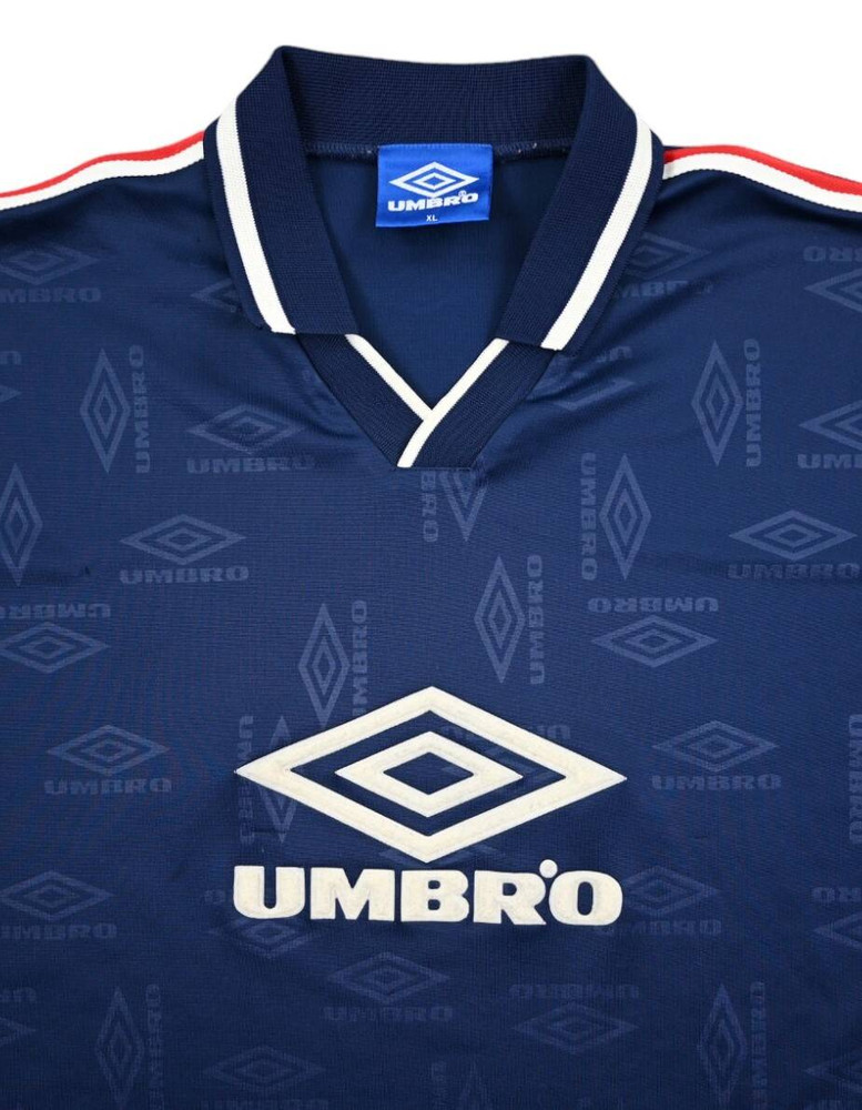 UMBRO OLDSCHOOL SHIRT XL