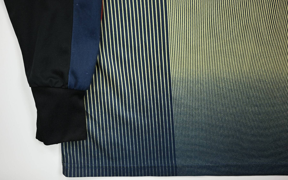 2003-04 BAYERN MUNCHEN *KAHN* GOALKEEPER LONGSLEEVE S