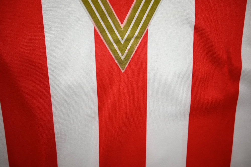 2000-02 SUNDERLAND *MCGILL* LONGSLEEVE L