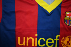2010-11 BARCELONA *MESSI* SHIRT M