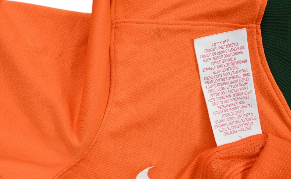 2010-11 WERDER BREMEN SHIRT XL. BOYS