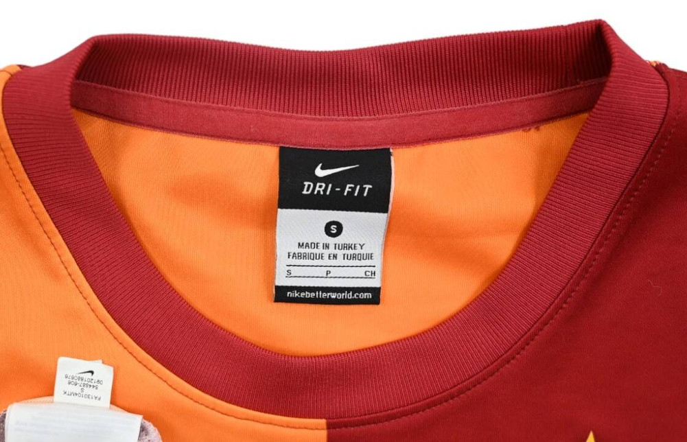 2013-14 GALATASARAY SHIRT S