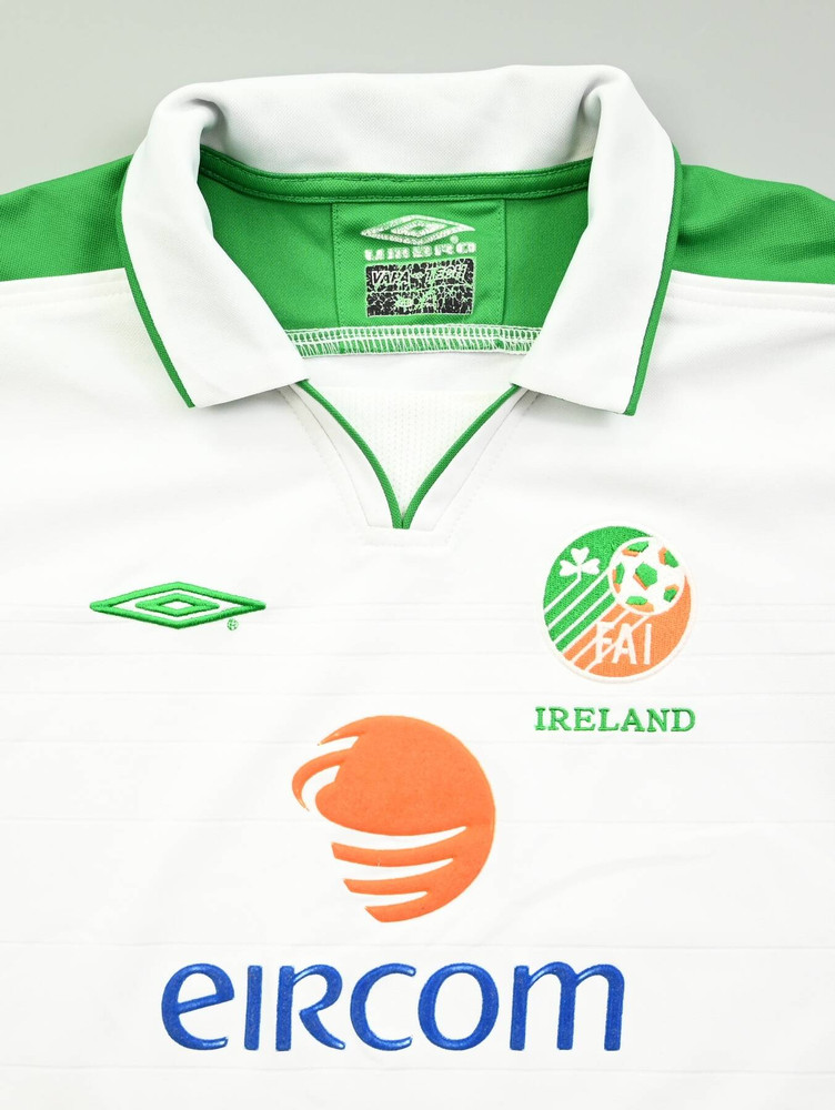 2003-05 IRELAND SHIRT L. BOYS