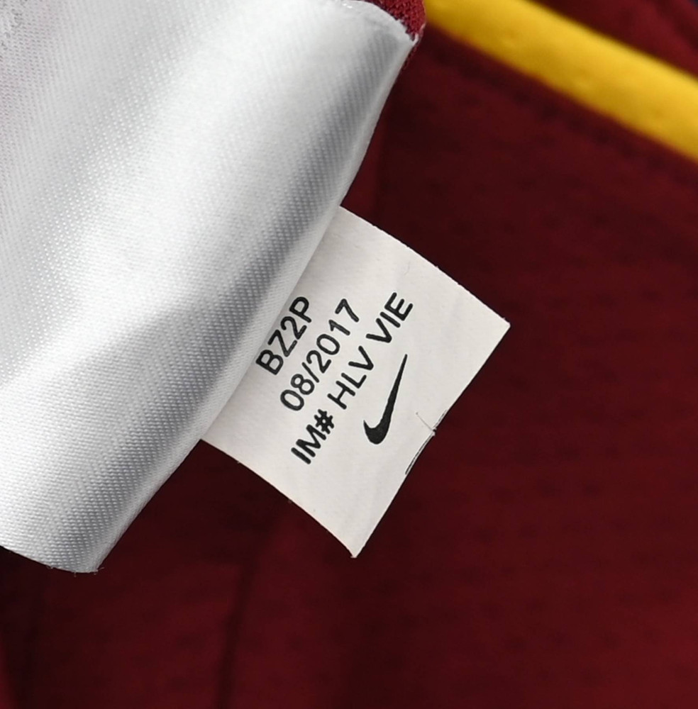 CLEVELAND CAVALIERS *THOMAS* NBA SHIRT L. BOYS