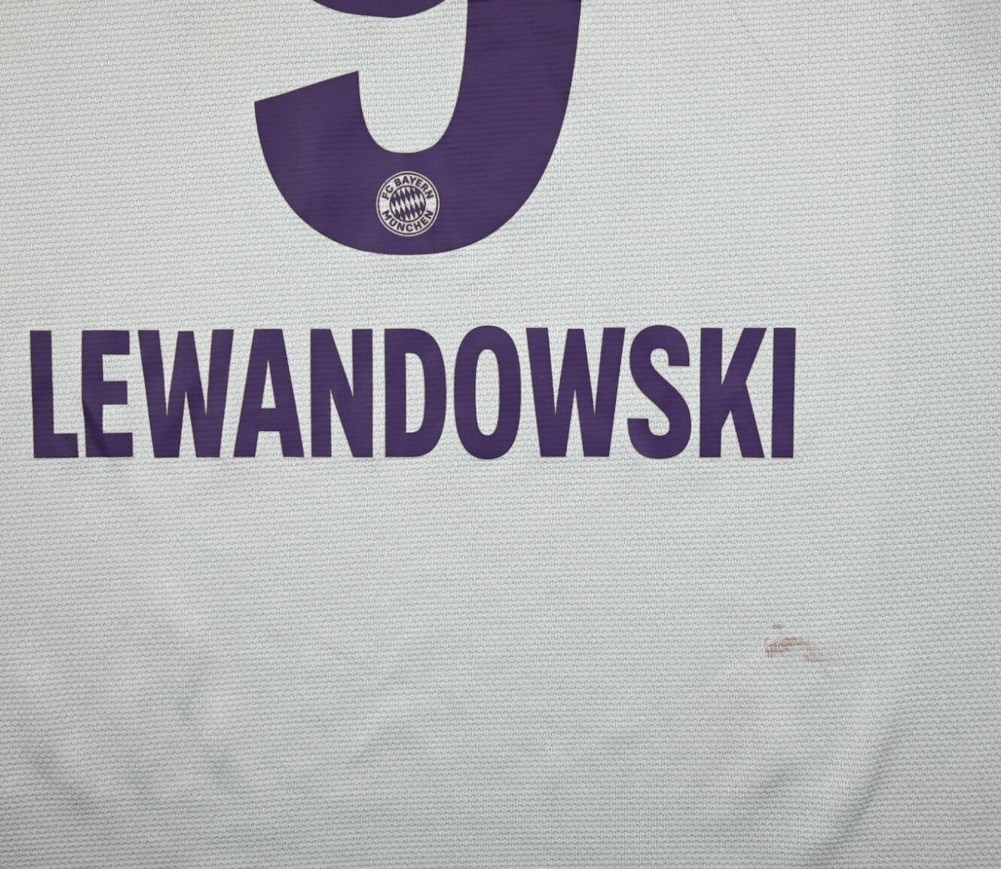 2018-19 BAYERN MUNCHEN *LEWANDOWSKI* SHIRT XL. BOYS