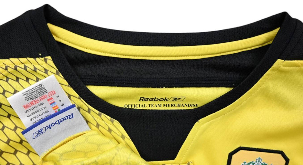 2004-06 LIVERPOOL KOSZULKA S. BOYS