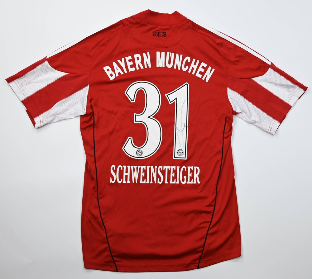 2010-11 BAYERN MUNCHEN *SCHWEINSTEIGER* SHIRT S