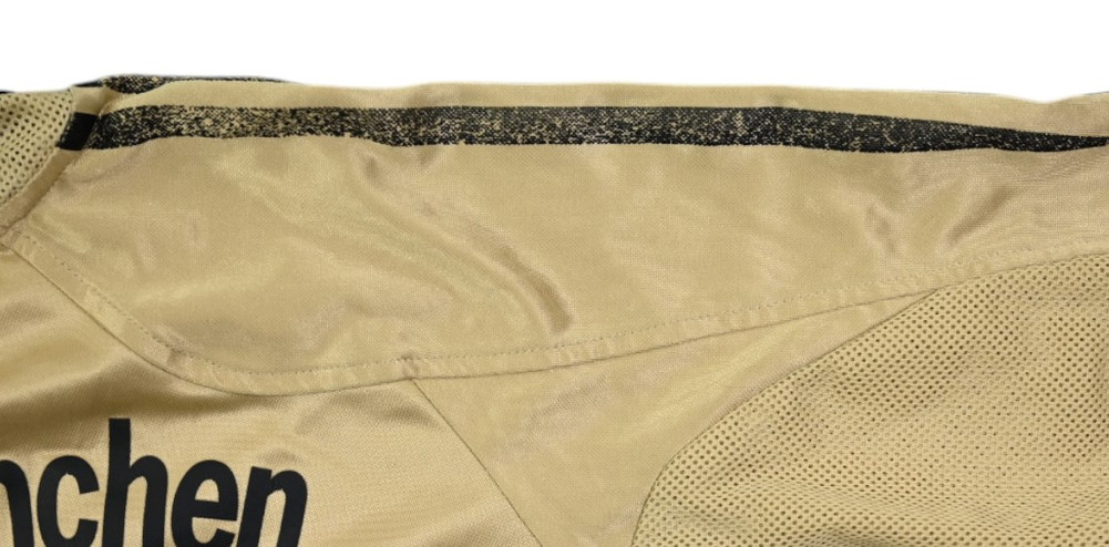 2004-05 BAYERN MUNCHEN *LUCIO* SHIRT L. BOYS