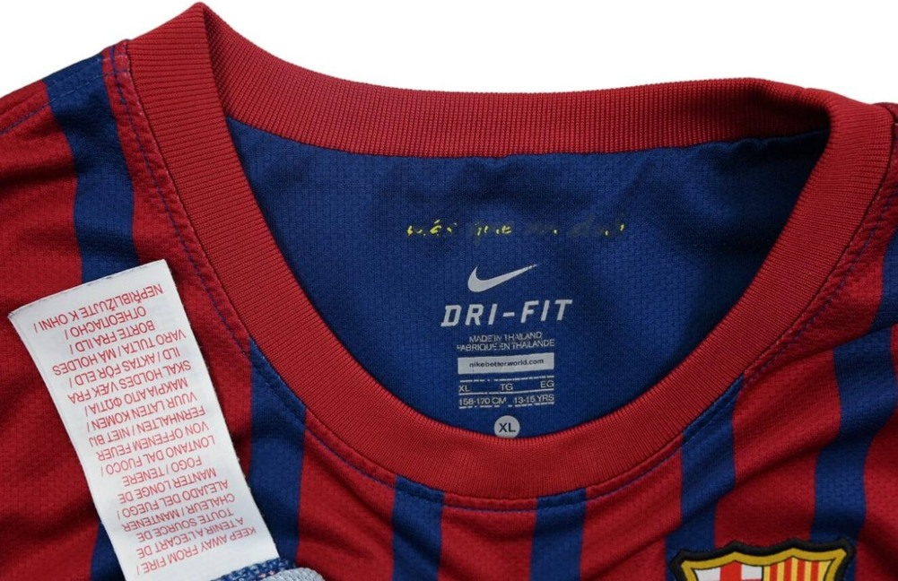 2011-12 FC BARCELONA SHIRT XL. BOYS