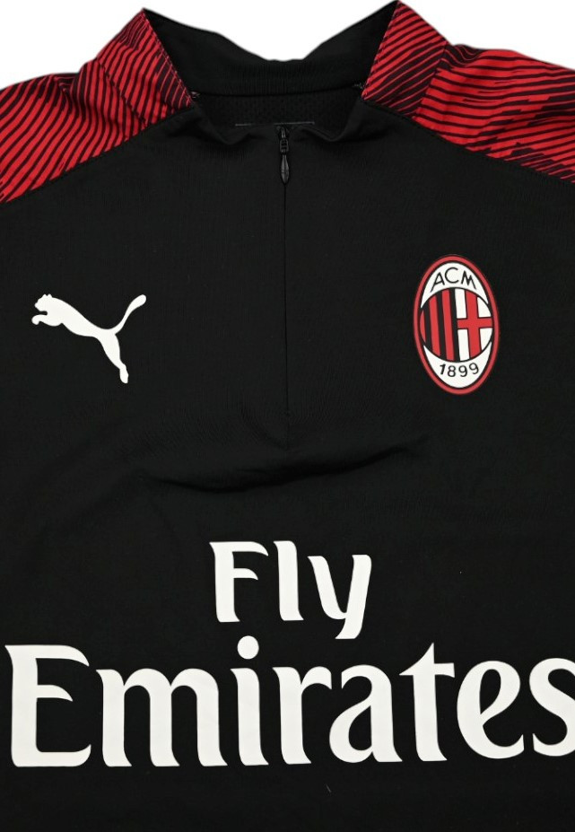 2019-20 AC MILAN BLUZA XL. BOYS 