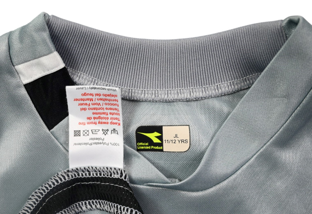 2004-05 SHEFFIELD WEDNESDAY SHIRT L. BOYS