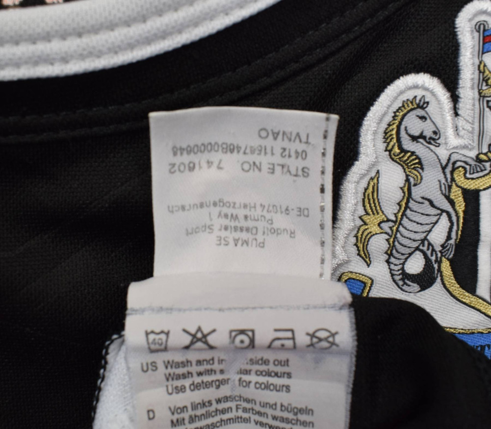 2012-13 NEWCASTLE UNITED SHIRT L.BOYS