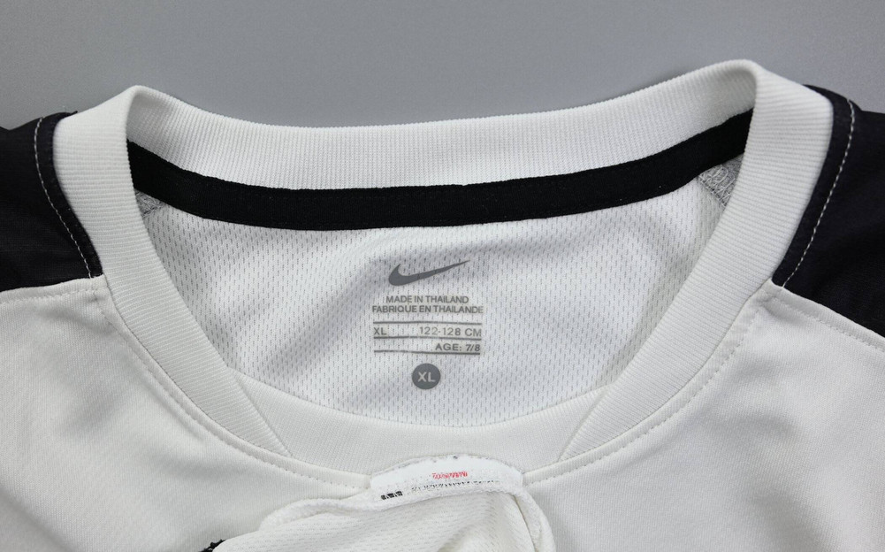 2010-12 MANCHESTER UNITED KOSZULKA XL. BOYS