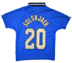 1996-98 MANCHESTER UNITED *SOLSKJAER* SHIRT BOYS 140CM