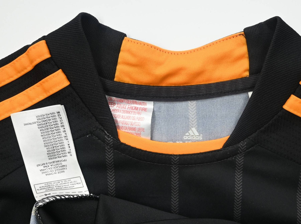 2010-11 CHELSEA LONDON KOSZULKA M. BOYS