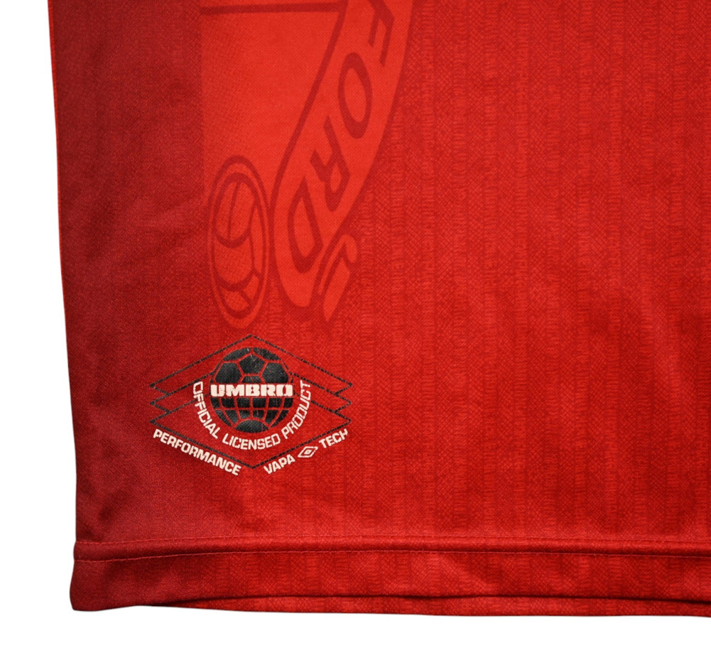 1996-98 MANCHESTER UNITED *CANTONA* SHIRT M