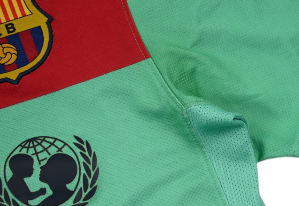 2010-11 BARCELONA *MESSI* SHIRT S