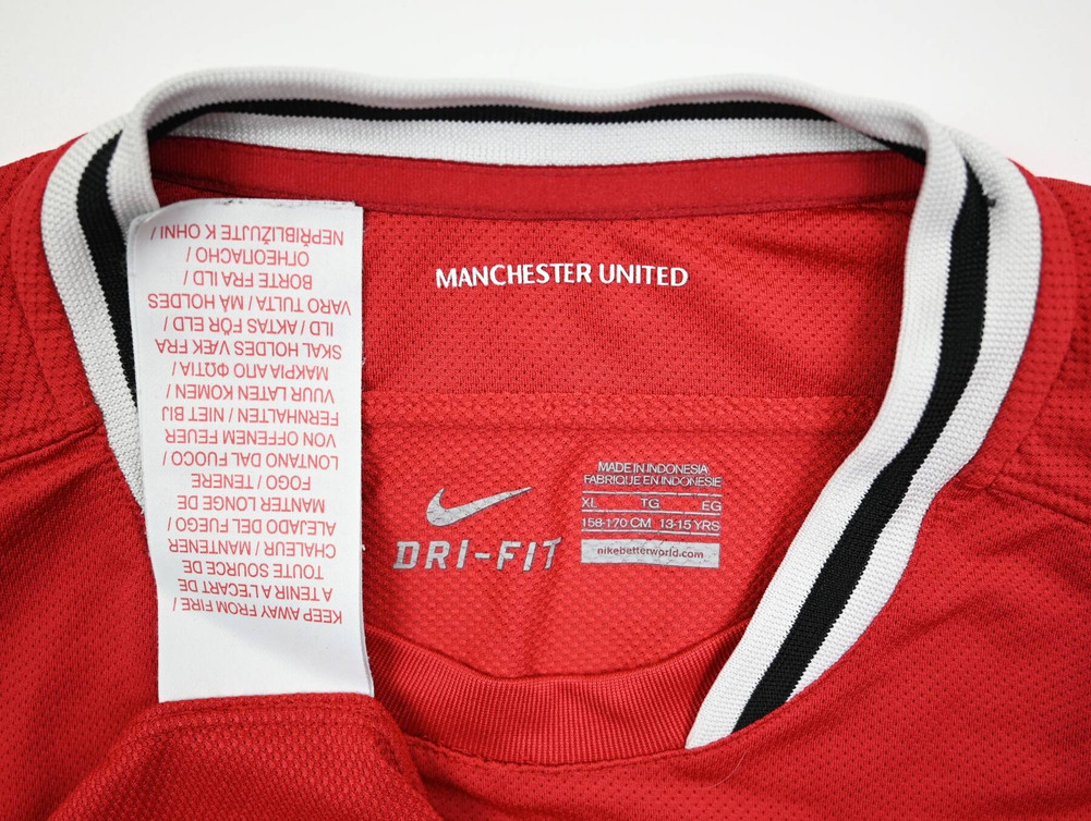 2011-12 MANCHESTER UNITED *CHICHARITO* SHIRT XL. BOYS