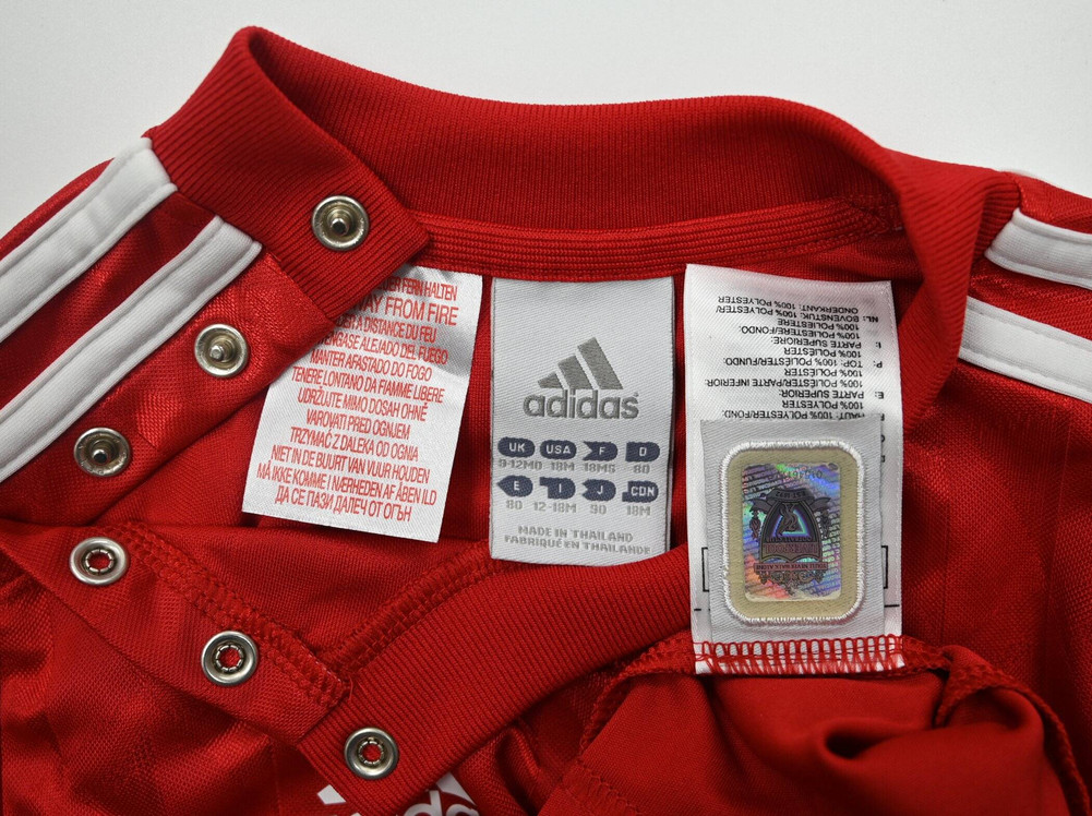 2010-12 LIVERPOOL KOSZULKA S. BOYS