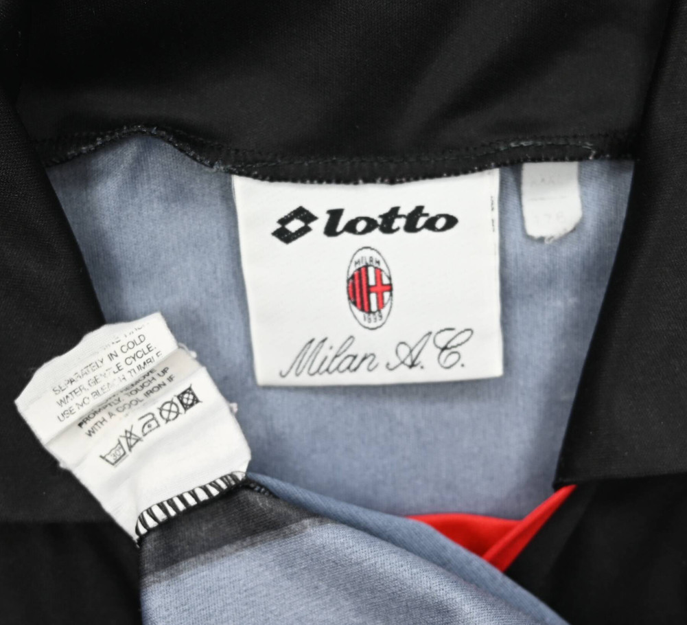 1996-97 AC MILAN LONGSLEEVE XXL. BOYS