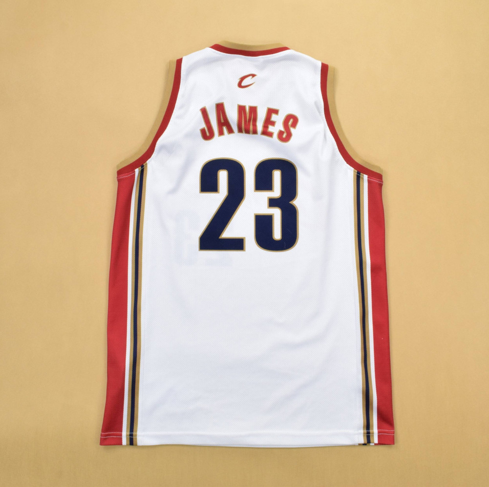CLEVELAND CAVALIERS *JAMES* NBA SHIRT M