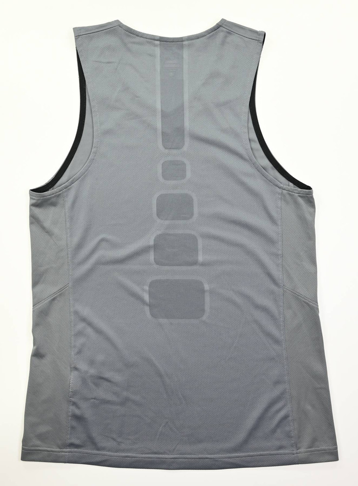 NIKE BASKETBALL SHIRT M