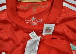 2010-12 LIVERPOOL *GERRARD* SHIRT M