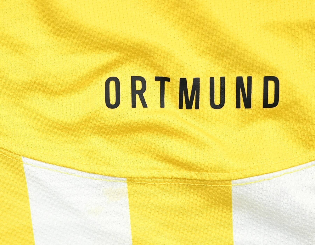 2006-07 BORUSSIA DORTMUND SHIRT XS. BOYS