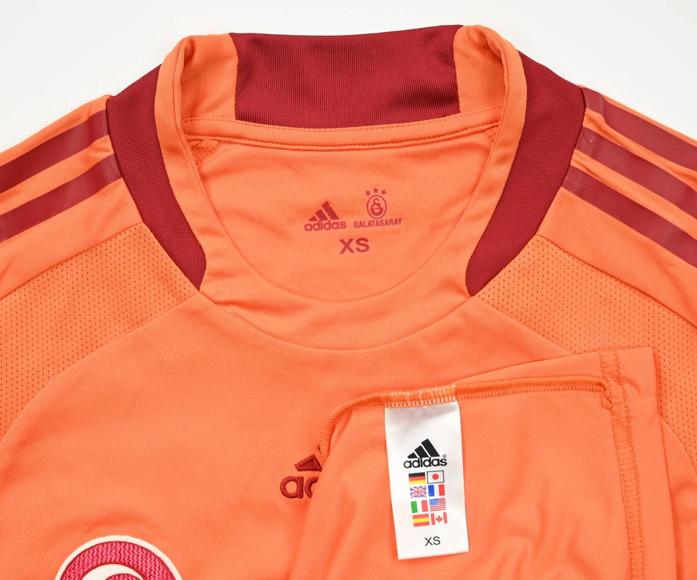 2008-09 GALATASARAY *KARDELEN* SHIRT XS