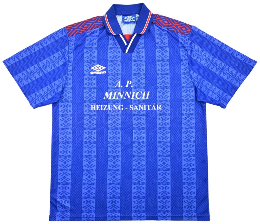 UMBRO OLDSCHOOL SHIRT L