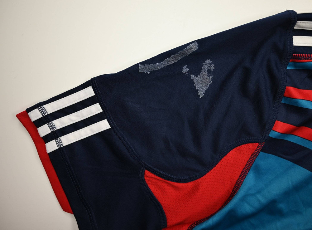 2010-11 OLYMPIQUE LYON SHIRT XL