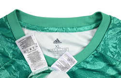 2019-20 BAYERN MUNCHEN LONGSLEEVE XL. BOYS